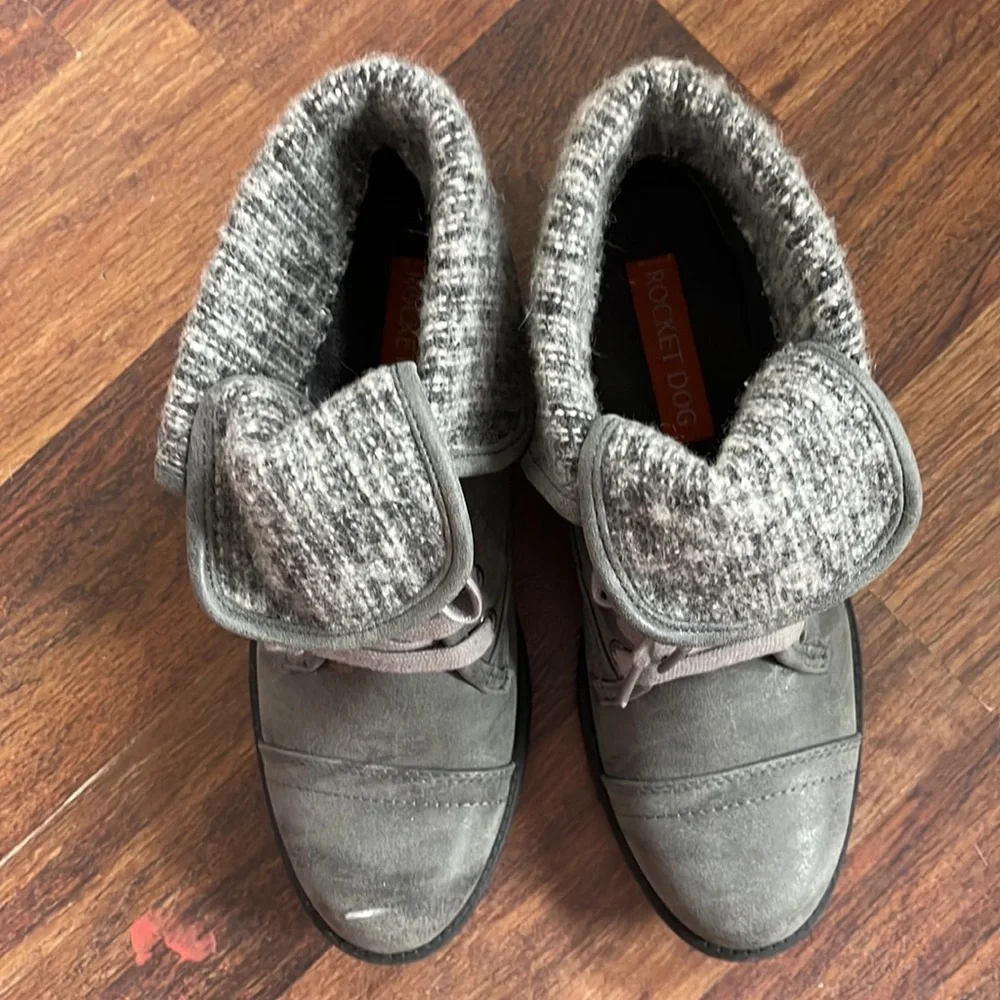 Rocket Dog Booties - Picture 2 of 5